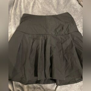 Pleated skirt